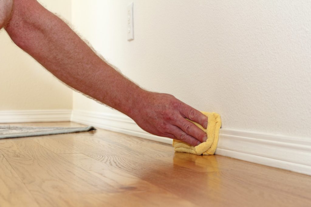 Baseboard Cleaning Tools